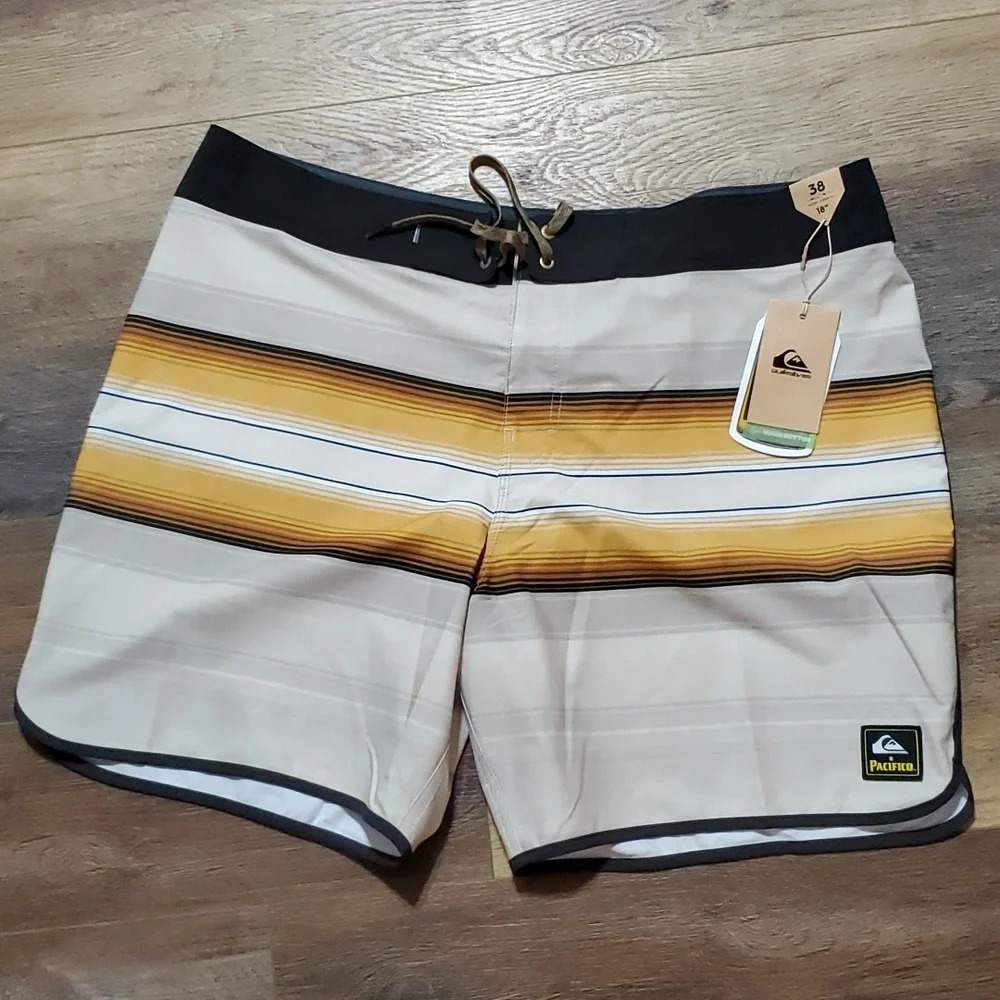 Quiksilver highline nwt striped surf silk hybrid shorts trunks
